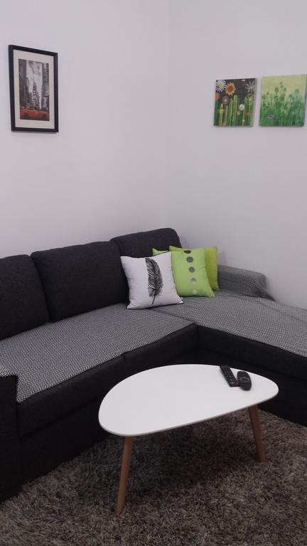 Apartment Fini Тиват Екстер'єр фото